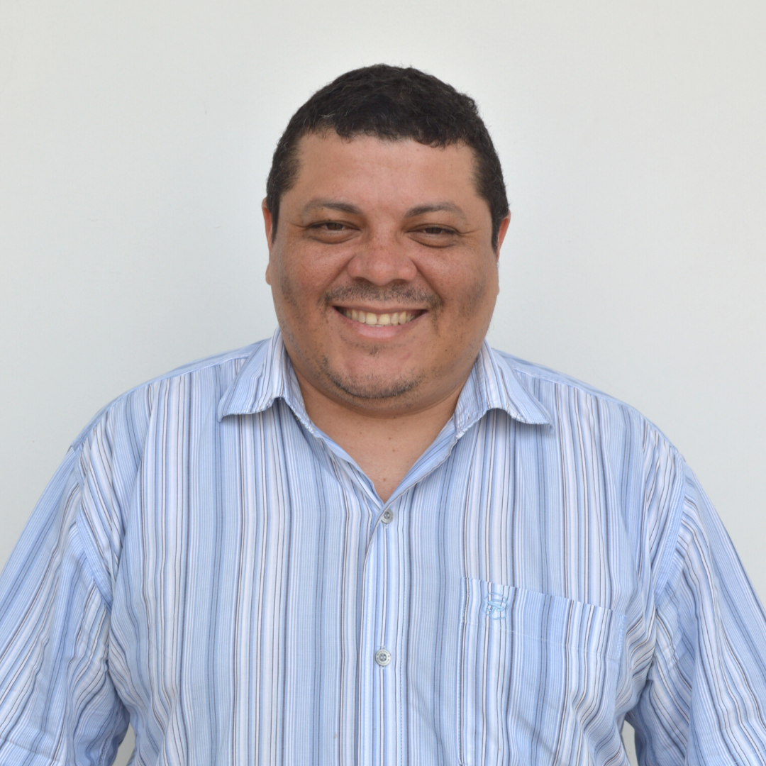 WANDERLEY FERNANDES AQUINO